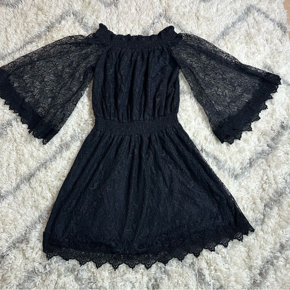VENUS Black Ruffled Tiered Off-the-Shoulder Sundress